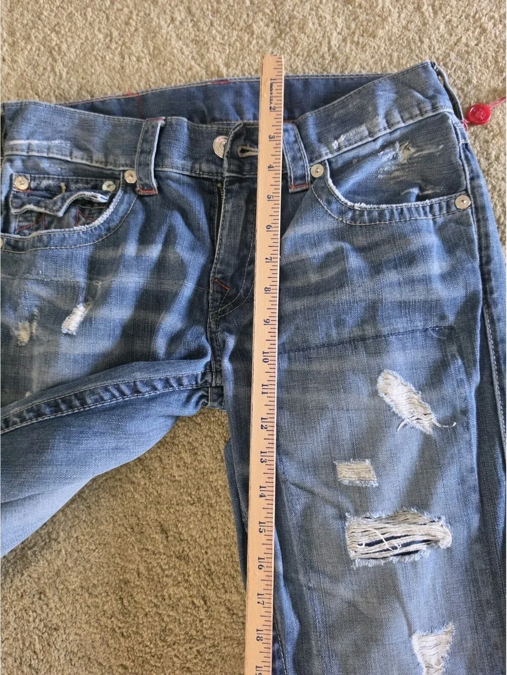 True Religion Mens Semi Distressed Jeans  Sz 30x32